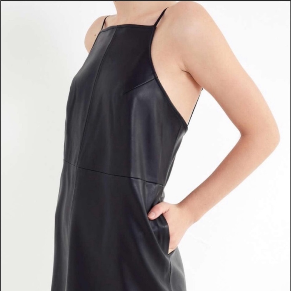 Beautiful Urban Outfitters Black Mini Dress - Picture 2 of 6
